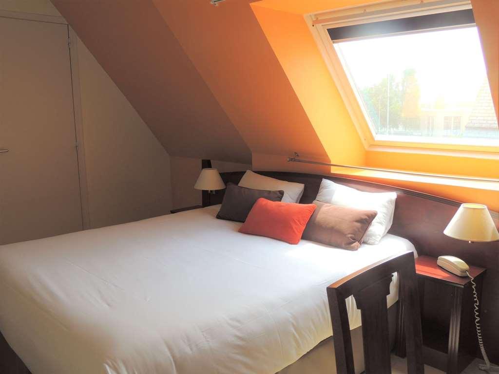 Hotel Crocus Caen Memorial Oda fotoğraf