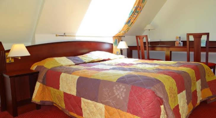 Hotel Crocus Caen Memorial Dış mekan fotoğraf